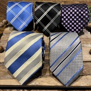 DONALD J. TRUMP SIGNATURE COLLECTION ELEGANT 100% SILK TIE BUNDLE